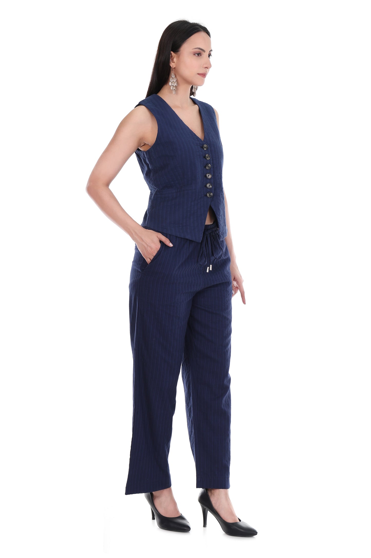 Elira Pant