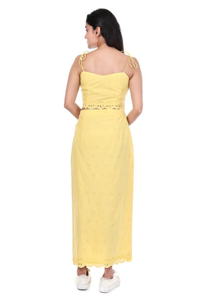 Cally Shiffli Top